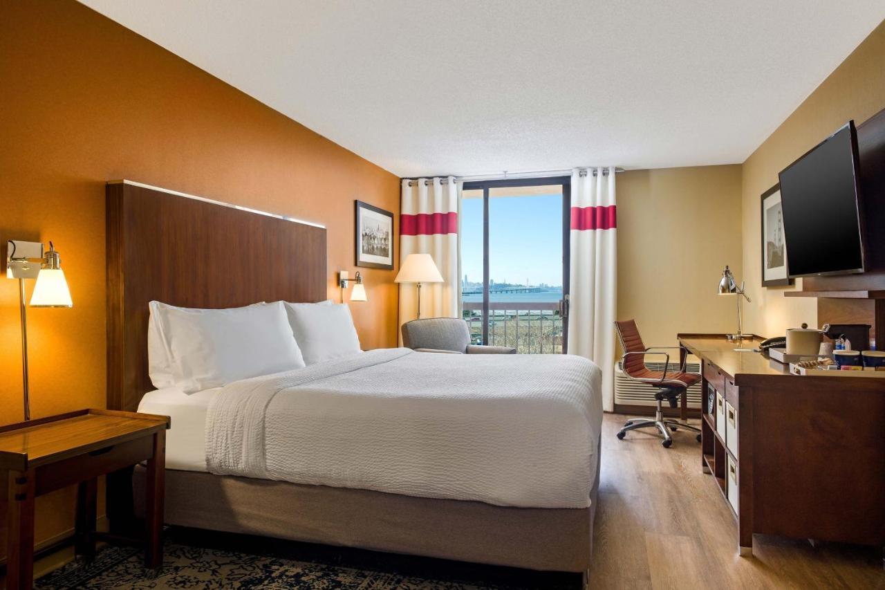 Four Points By Sheraton - San Francisco Bay Bridge Emeryville Extérieur photo