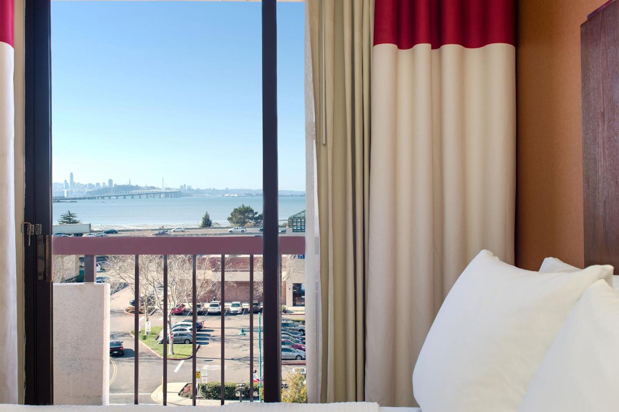 Four Points By Sheraton - San Francisco Bay Bridge Emeryville Extérieur photo