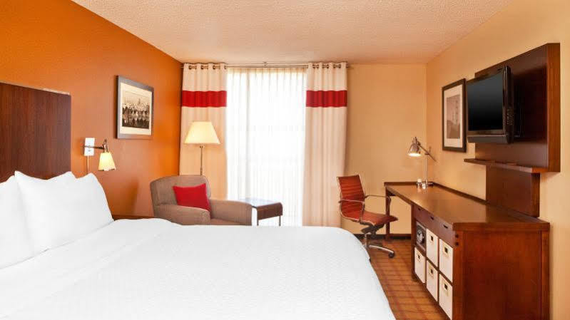 Four Points By Sheraton - San Francisco Bay Bridge Emeryville Extérieur photo